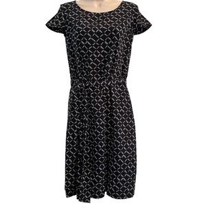 SHADE shift dress/Pockets and belt XS NEW